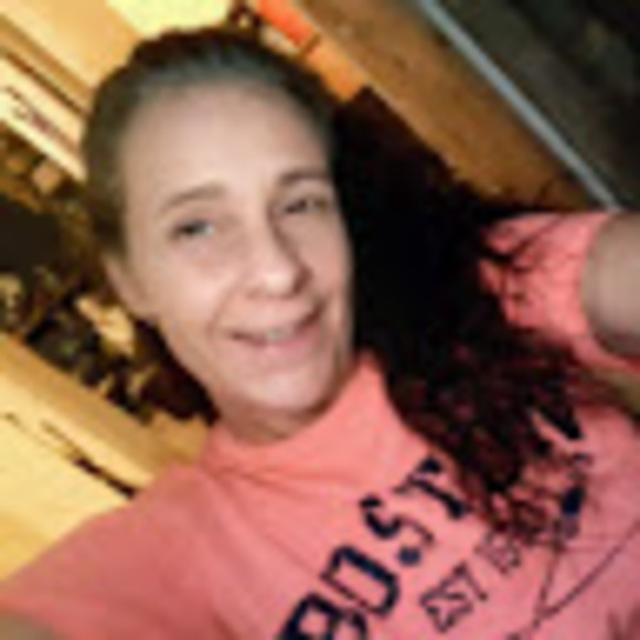 Meet your Posher, Kim - Picture 1 of 1